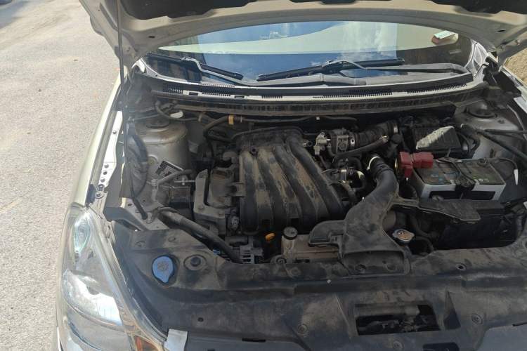 Used Nissan Sylphy 2012 Classic 1.6XE Automatic Comfort Edition Engine Bay Right
