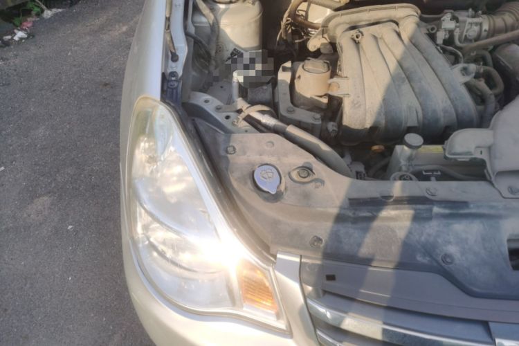 Used Nissan Sylphy 2012 Classic 1.6XE Automatic Comfort Edition Engine Bay Right