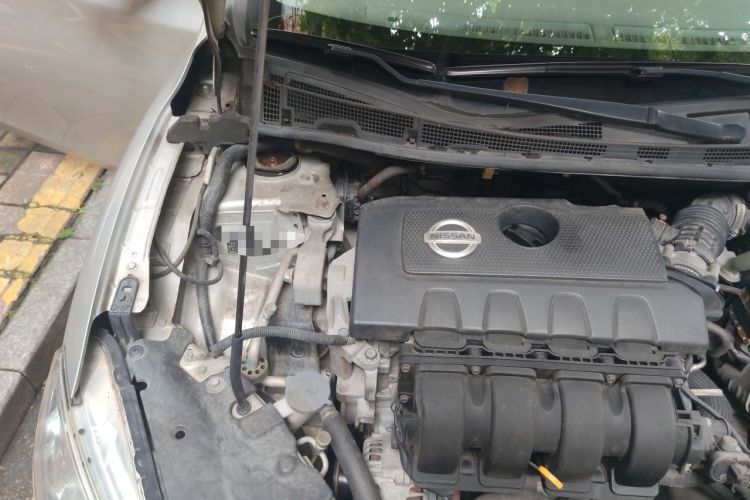 Used Nissan Sylphy 2012 1.8XL CVT Luxury Edition Engine Bay Right