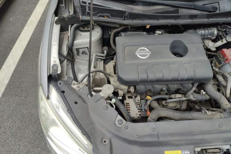 Used Nissan Sylphy 2012 1.6XE CVT Comfort Edition Engine Bay Right