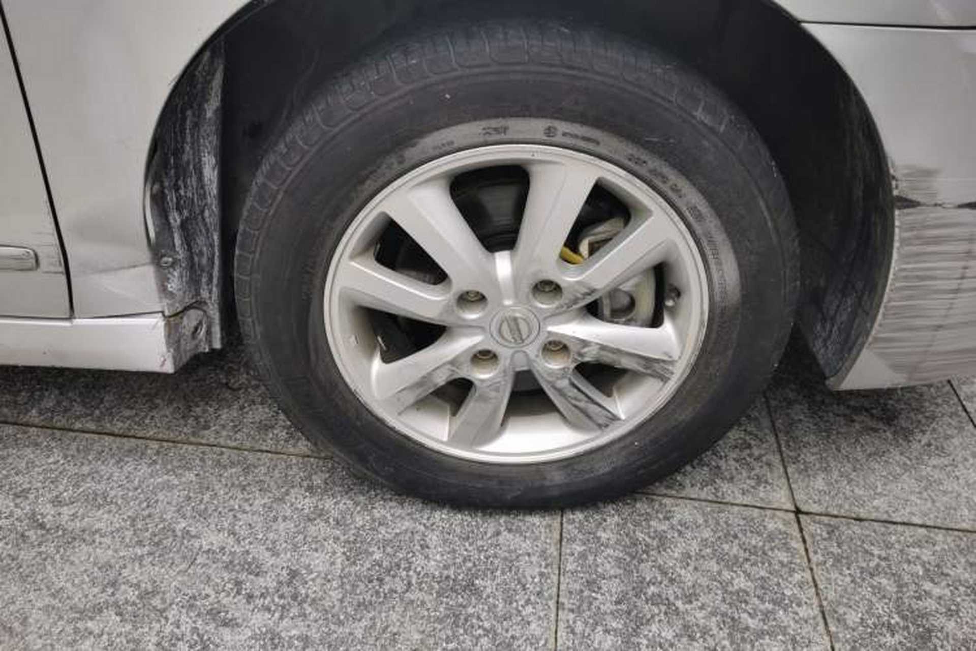 Used Nissan Sylphy 2012 Classic 1.6XE Manual Comfort Edition Exterior 1