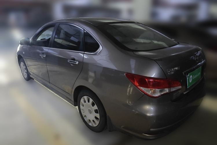 Used Nissan Sylphy 2012 Classic 1.6XE Manual Comfort Edition Exterior 3