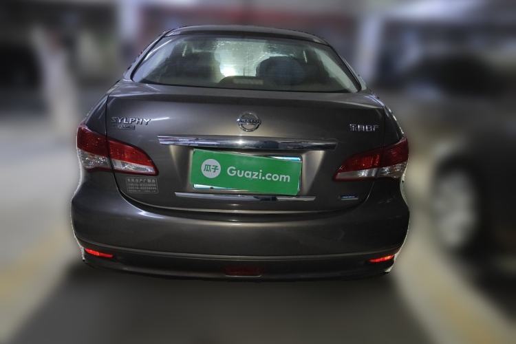 Used Nissan Sylphy 2012 Classic 1.6XE Manual Comfort Edition Exterior 4