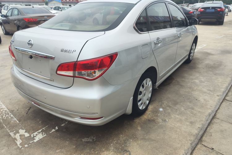 Used Nissan Sylphy 2012 Classic 1.6XE Automatic Comfort Edition Exterior 4