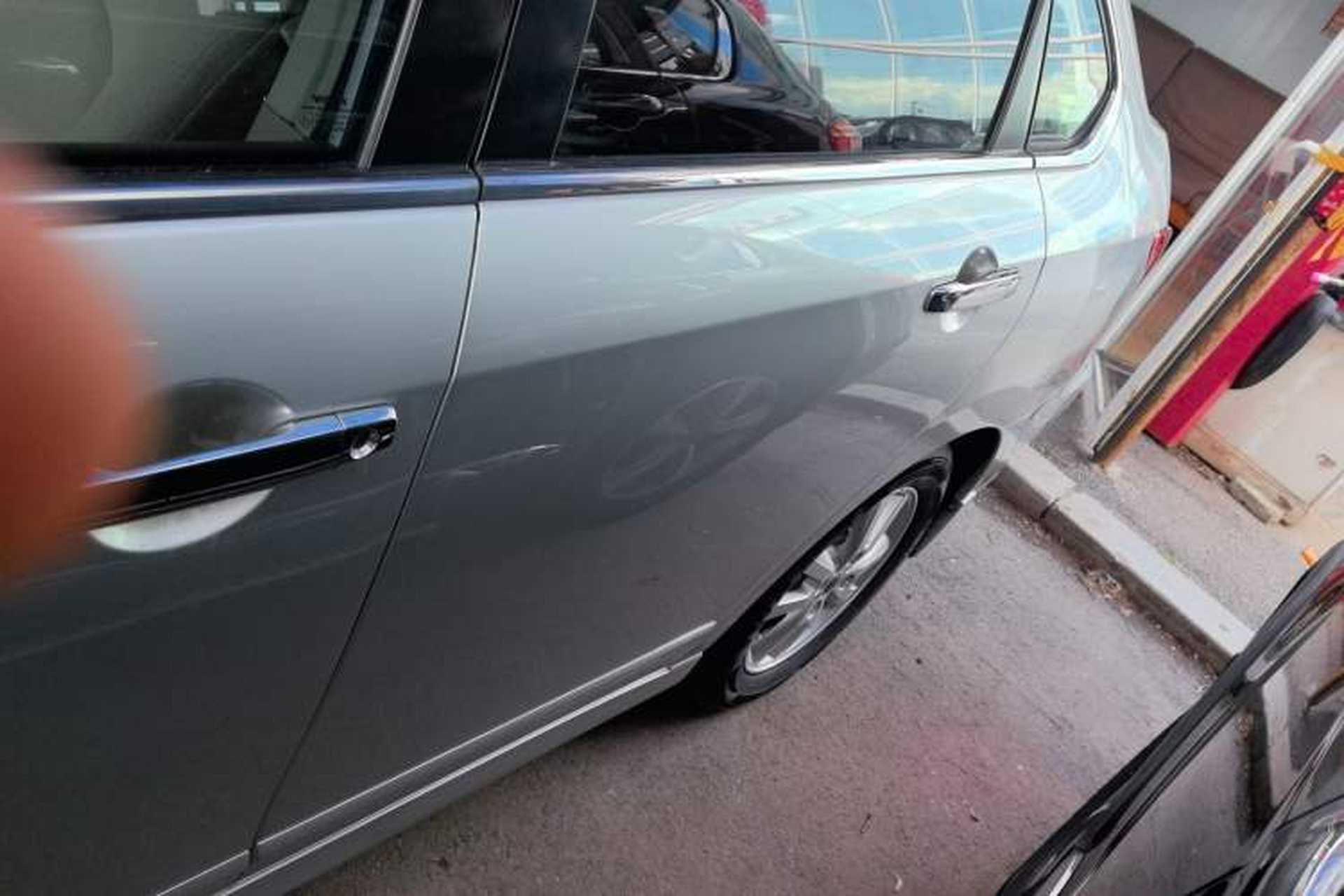 Used Nissan Sylphy 2012 Classic 1.6XE Manual Comfort Edition Exterior 6