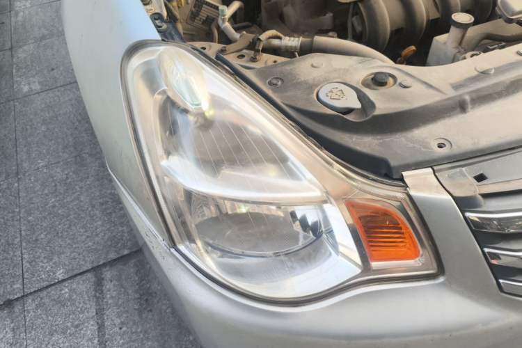 Used Nissan Sylphy 2012 Classic 1.6XE Manual Comfort Edition Exterior 6