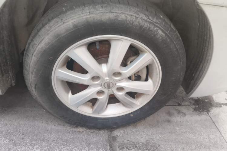 Used Nissan Sylphy 2012 Classic 1.6XE Manual Comfort Edition Exterior 7