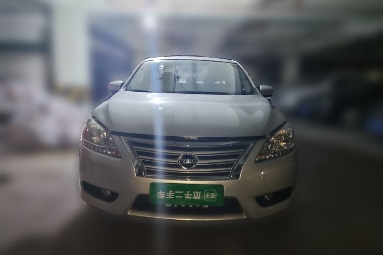 Used Nissan Sylphy 2012 1.6 XL Manual Luxury Edition Front