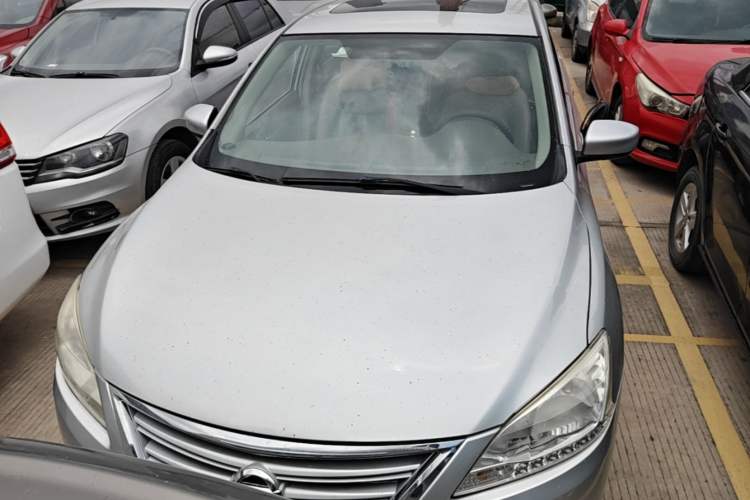 Used Nissan Sylphy 2012 1.6 XL CVT Luxury Edition Front