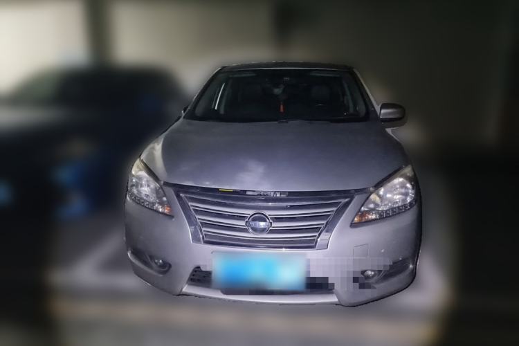 Used Nissan Sylphy 2012 1.6 XL Manual Luxury Edition Front
