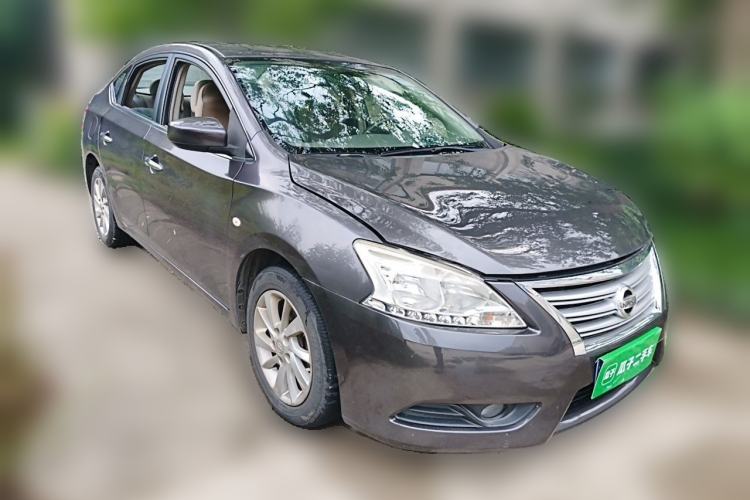 Used Nissan Sylphy 2012 1.6 XL CVT Luxury Edition Front Right 45 Deg