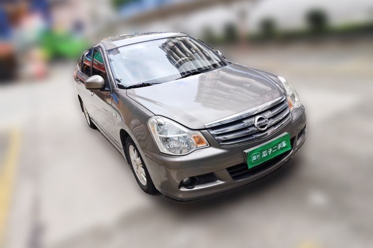 Used Nissan Sylphy 2012 Classic 1.6 XL Automatic Luxury Edition Front Right 45 Deg