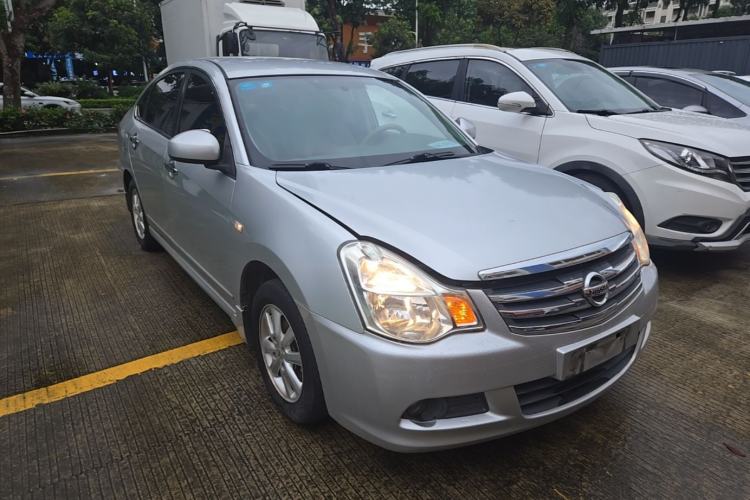 Used Nissan Sylphy 2012 Classic 1.6XE Automatic Comfort Edition Front Right 45 Deg