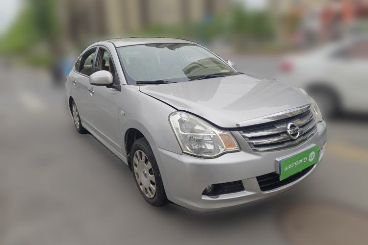 Used Nissan Sylphy 2012 Classic 1.6XE Manual Comfort Edition Front Right 45 Deg