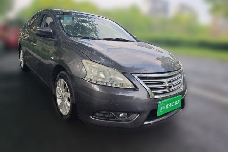 Used Nissan Sylphy 2012 1.6 XL CVT Luxury Edition Front Right 45 Deg
