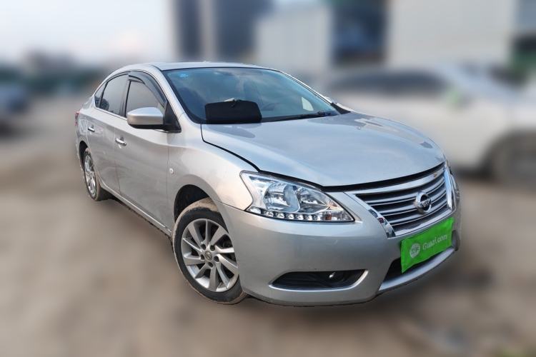 Used Nissan Sylphy 2012 1.6 XL CVT Luxury Edition Front Right 45 Deg