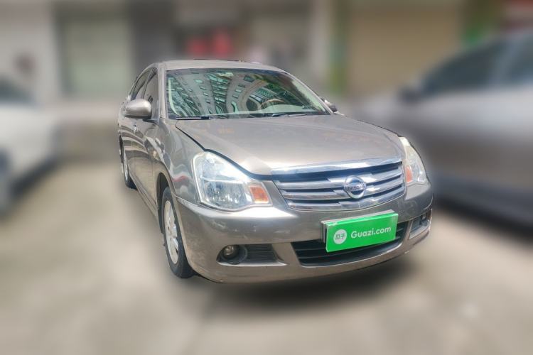 Used Nissan Sylphy 2012 Classic 1.6XE Automatic Comfort Edition Front Right 45 Deg