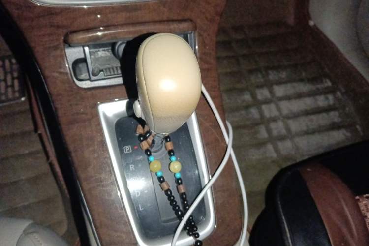 Used Nissan Sylphy 2012 1.6 XL CVT Luxury Edition Gear Lever