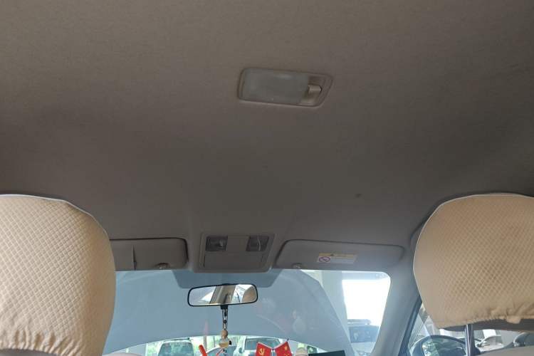 Used Nissan Sylphy 2012 Classic 1.6XE Manual Comfort Edition Headliner