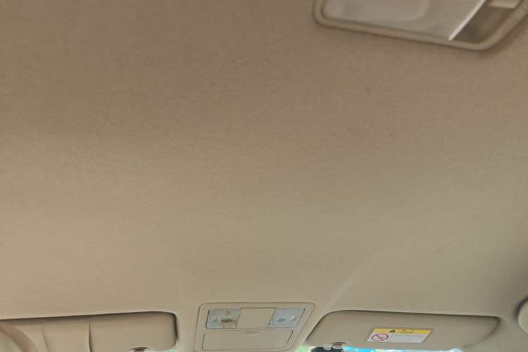 Used Nissan Sylphy 2012 Classic 1.6XE Automatic Comfort Edition Headliner