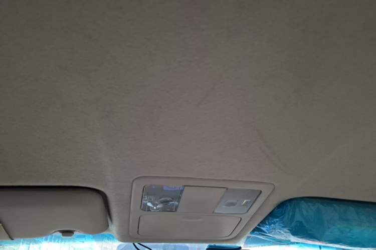 Used Nissan Sylphy 2012 Classic 1.6XE Automatic Comfort Edition Headliner