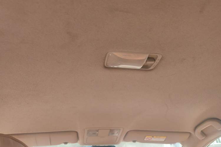 Used Nissan Sylphy 2012 Classic 1.6XE Manual Comfort Edition Headliner