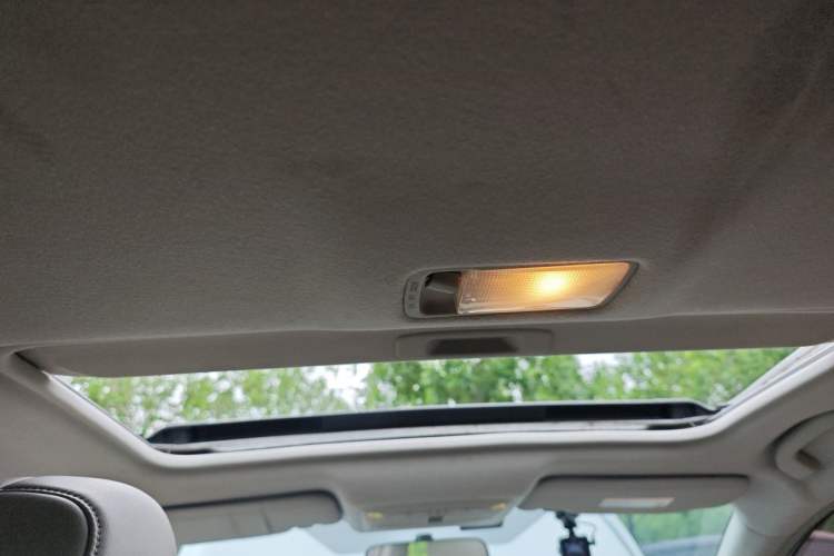 Used Nissan Sylphy 2012 1.8XL CVT Luxury Edition Headliner