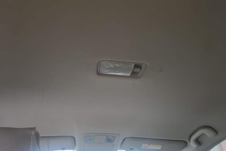 Used Nissan Sylphy 2012 Classic 1.6XE Manual Comfort Edition Headliner