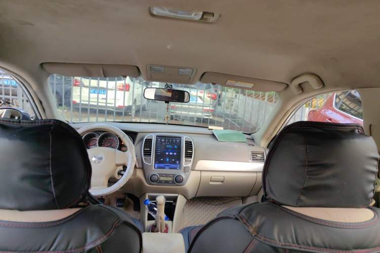 Used Nissan Sylphy 2012 Classic 1.6XE Manual Comfort Edition Headliner