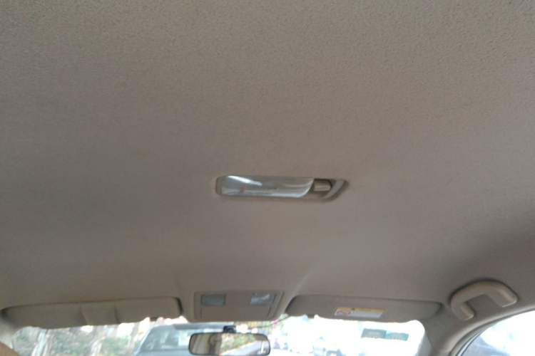 Used Nissan Sylphy 2012 Classic 1.6XE Manual Comfort Edition Headliner