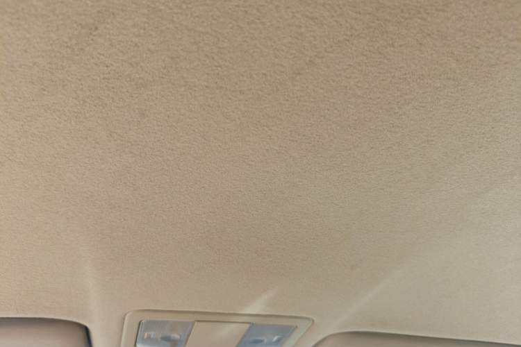 Used Nissan Sylphy 2012 Classic 1.6XE Manual Comfort Edition Headliner