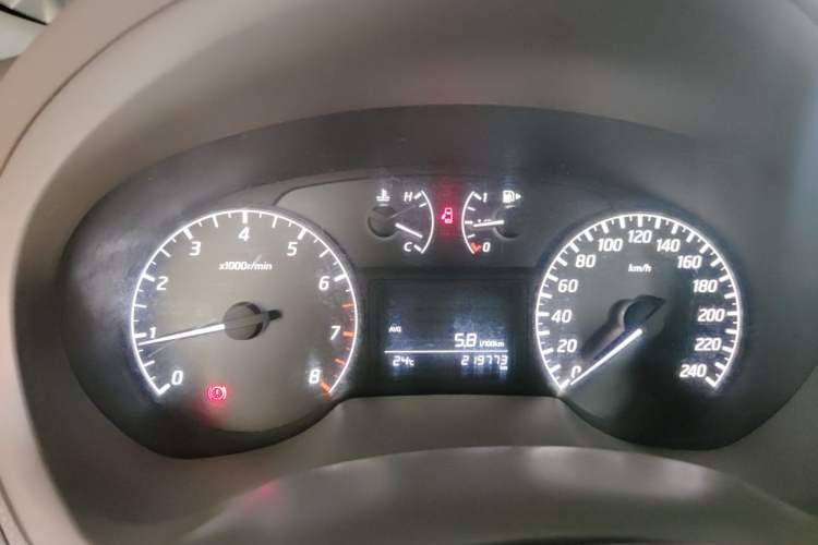 Used Nissan Sylphy 2012 1.6 XL Manual Luxury Edition Instrument Cluster