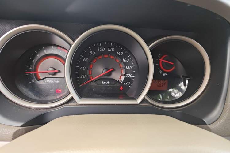 Used Nissan Sylphy 2012 Classic 1.6XE Automatic Comfort Edition Instrument Cluster