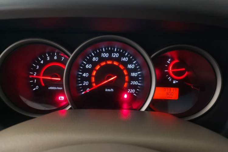Used Nissan Sylphy 2012 Classic 1.6XE Manual Comfort Edition Instrument Cluster
