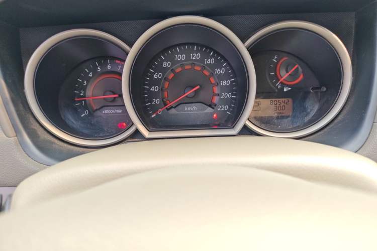 Used Nissan Sylphy 2012 Classic 1.6XE Automatic Comfort Edition Instrument Cluster