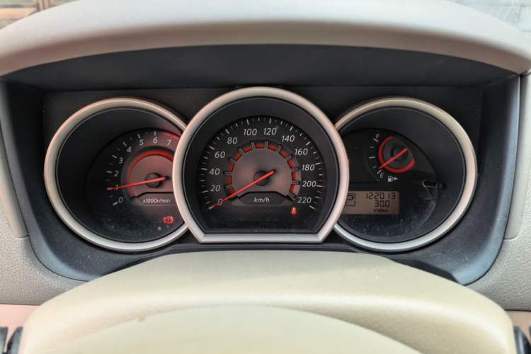 Used Nissan Sylphy 2012 Classic 1.6XE Automatic Comfort Edition Instrument Cluster
