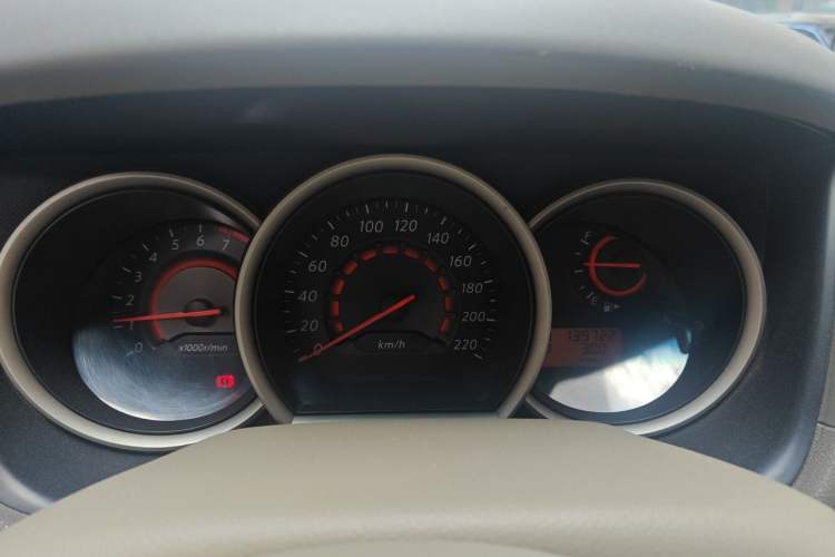 Used Nissan Sylphy 2012 Classic 1.6XE Automatic Comfort Edition Instrument Cluster