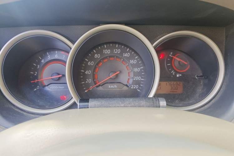 Used Nissan Sylphy 2012 Classic 1.6XE Automatic Comfort Edition Instrument Cluster