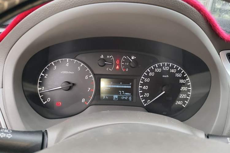 Used Nissan Sylphy 2012 1.6 XL CVT Luxury Edition Instrument Cluster