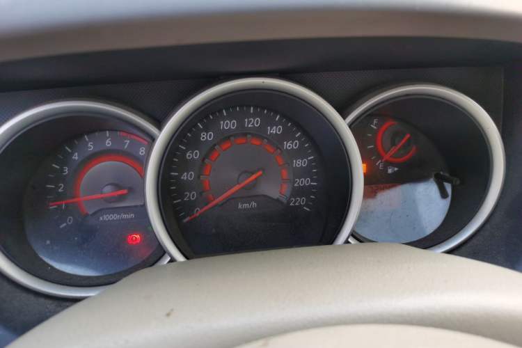 Used Nissan Sylphy 2012 Classic 1.6XE Automatic Comfort Edition Instrument Cluster