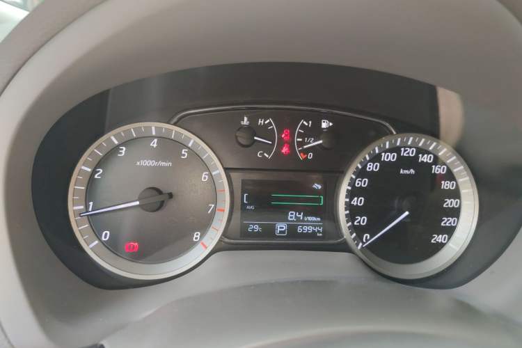 Used Nissan Sylphy 2012 1.8XL CVT Luxury Edition Instrument Cluster