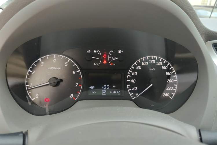 Used Nissan Sylphy 2012 1.6XE CVT Comfort Edition Instrument Cluster