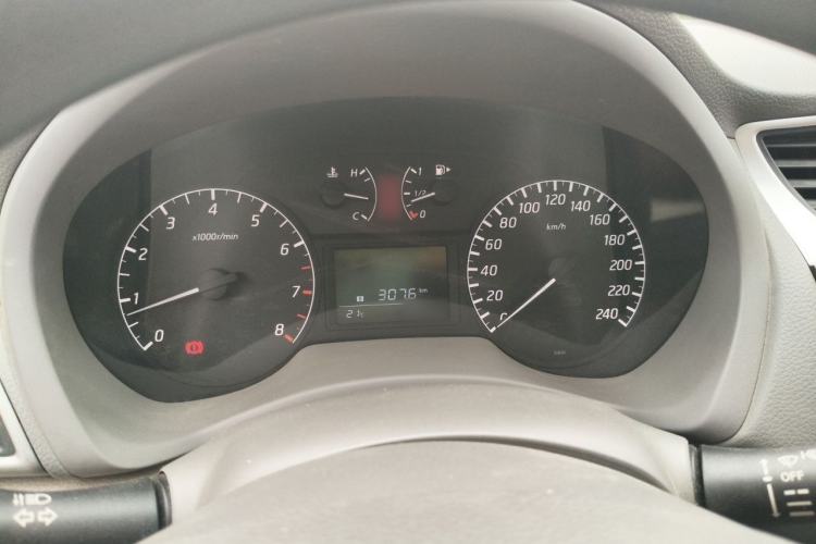 Used Nissan Sylphy 2012 1.8XL Manual Luxury Edition Instrument Cluster