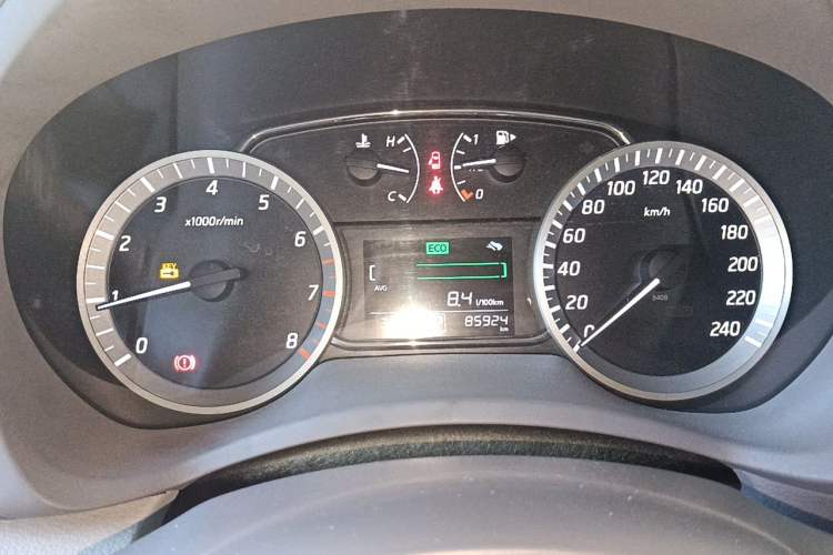 Used Nissan Sylphy 2012 1.8XL CVT Luxury Edition Instrument Cluster