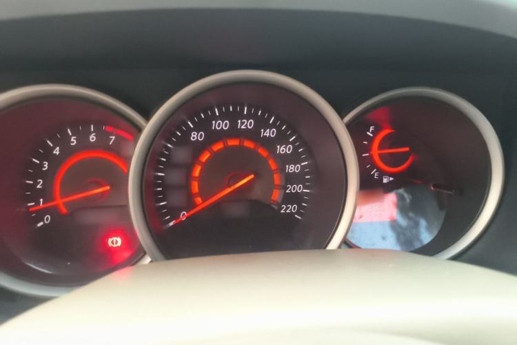 Used Nissan Sylphy 2012 Classic 1.6XE Manual Comfort Edition Instrument Cluster