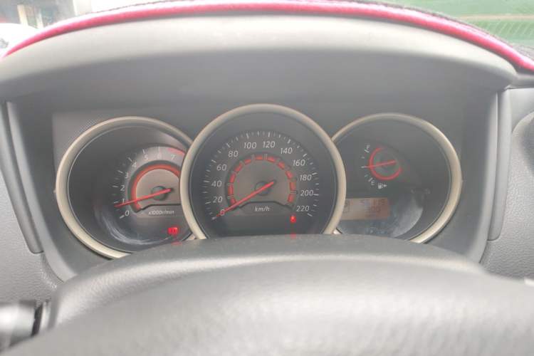 Used Nissan Sylphy 2012 Classic 1.6XE Automatic Comfort Edition Instrument Cluster