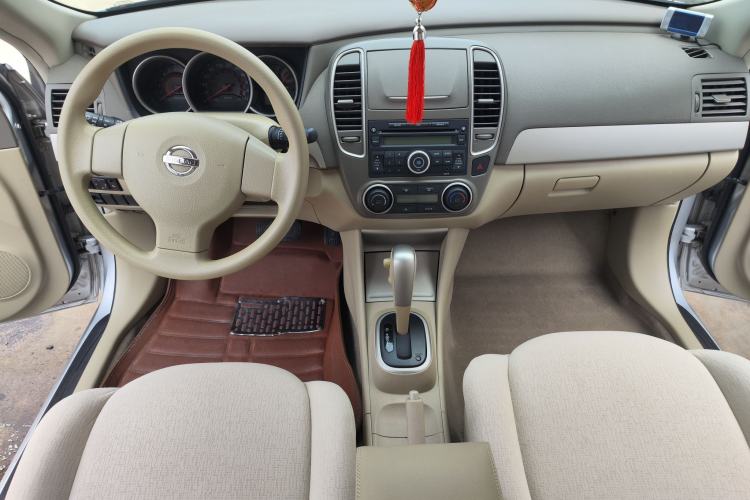 Used Nissan Sylphy 2012 Classic 1.6XE Automatic Comfort Edition Interior 1