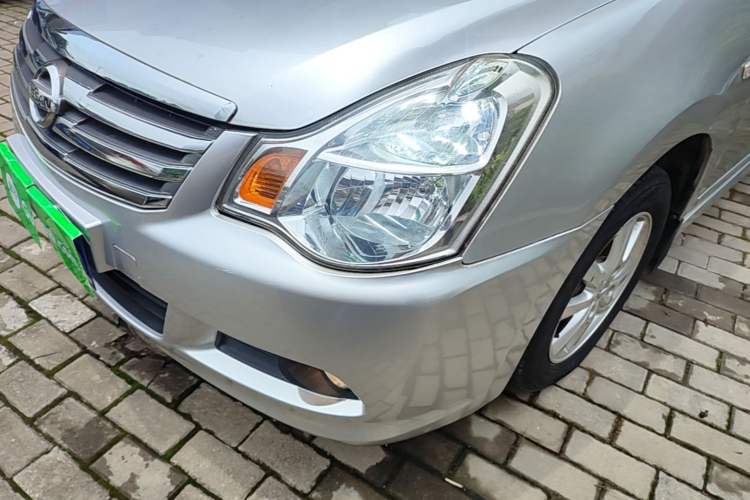 Used Nissan Sylphy 2012 Classic 1.6XE Manual Comfort Edition Left Front Headlight