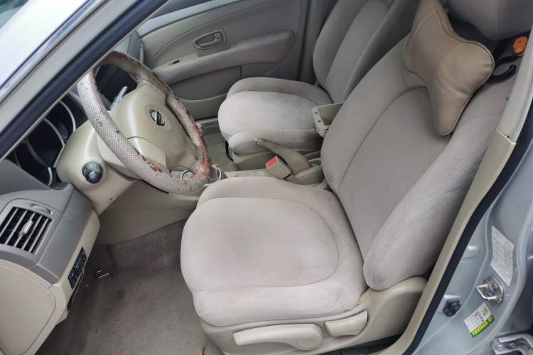 Used Nissan Sylphy 2012 Classic 1.6XE Manual Comfort Edition Left Front Seat