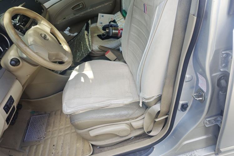 Used Nissan Sylphy 2012 Classic 1.6XE Automatic Comfort Edition Left Front Seat